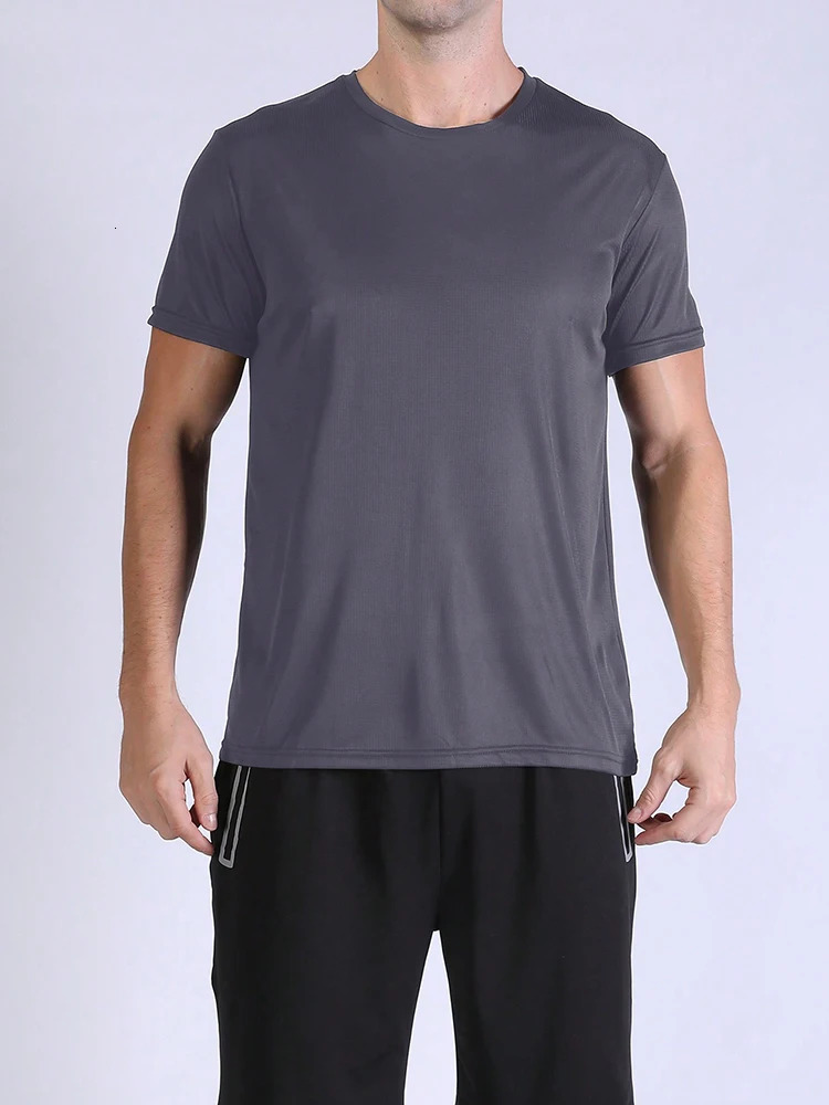 5PCS Mens Solid Color Ultralight Quick Dry Sport TShirt Breathable Lightweight Top For Fitness Training Workout Running Gym 241127