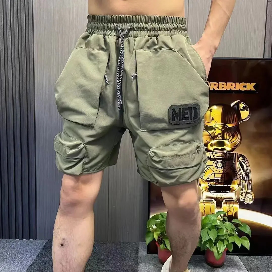 Mens shorts elastic waist black multi pocket mens cargo shorts Harajuku loose casual fashionable and comfortable Y2k 241126