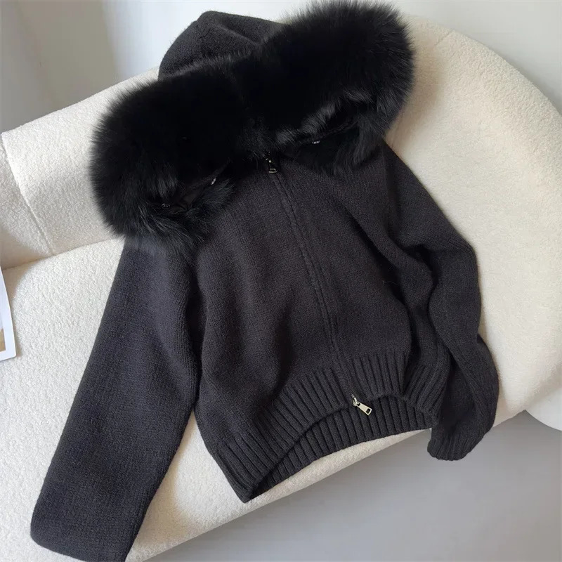 2024 American Fashion Autumn Winter Women Casual Hooded Real Fur Collar Short Knitted Jacket with Natural Coat 241120