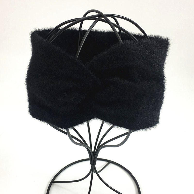 Internet celebrity imitation mink fur headband with cross knitted headband ins new warm woolen headband cover European and American plush headpiece