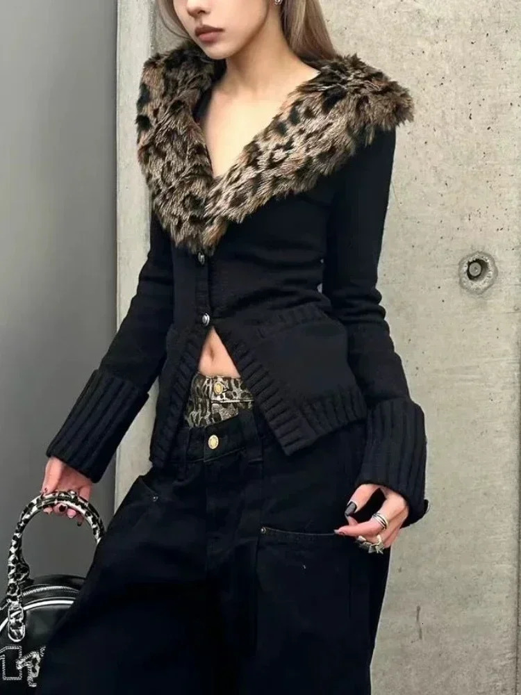 DEEPTOWN Leopard Cardigan Women Japanese Gyaru Vneck Long Sleeve Streetwear Slim Sexy Sweater Y2k Vintage Top Autuam 241112
