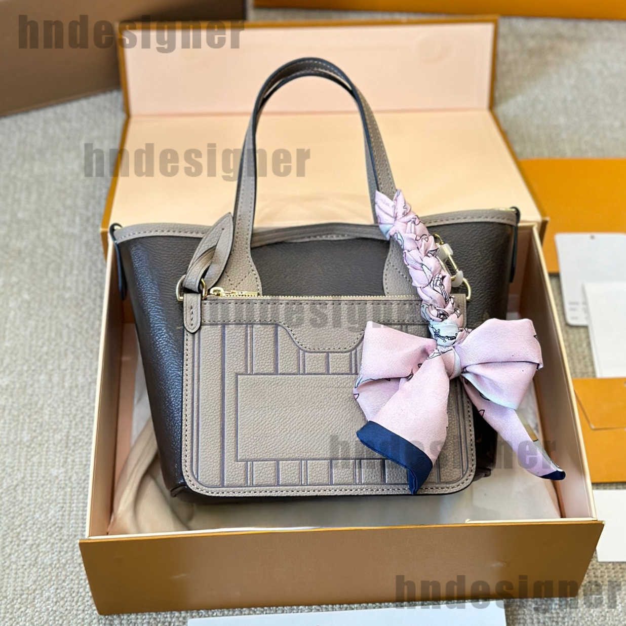 Designer Lightweight Handbag Shopping Totes Bag High Quality Shoulder Bag Tote Bag Wallet Large Capacity Fashion Crossbody Bag Purse Handbags Pochette Holdall