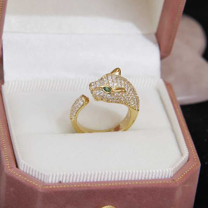 2023 New Zircon Animal Adjustable Ring Suitable for Women Exquisite Jewelry Wedding Leopard Crystal RingXJ250327