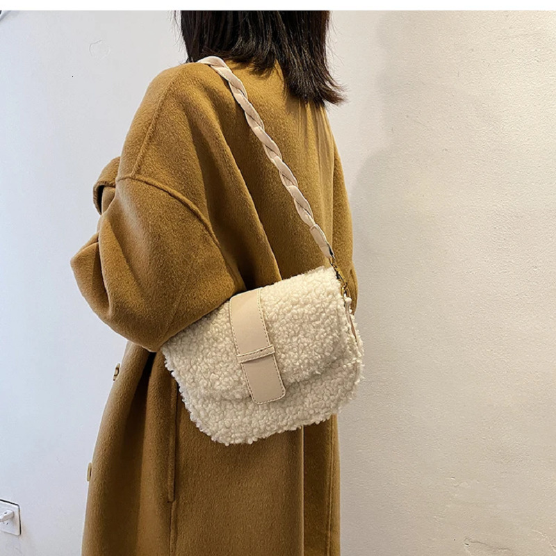 New Winter Messenger Knitted Strap Plush Fur Underarm Shoulder Bag Crossbody Bag Women's Designer Handbag