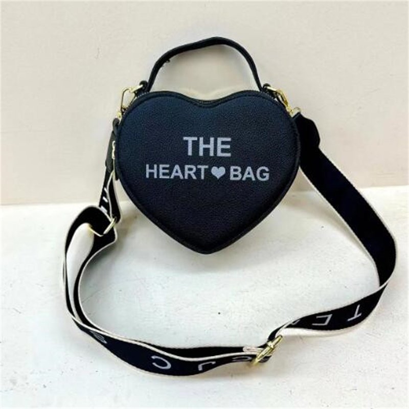 Kids Designer Handbags Designer Mini Purse Shoulder Bags Baby Teenager Children Girls PU Hearts Messenger letter Print Crossbody Bag