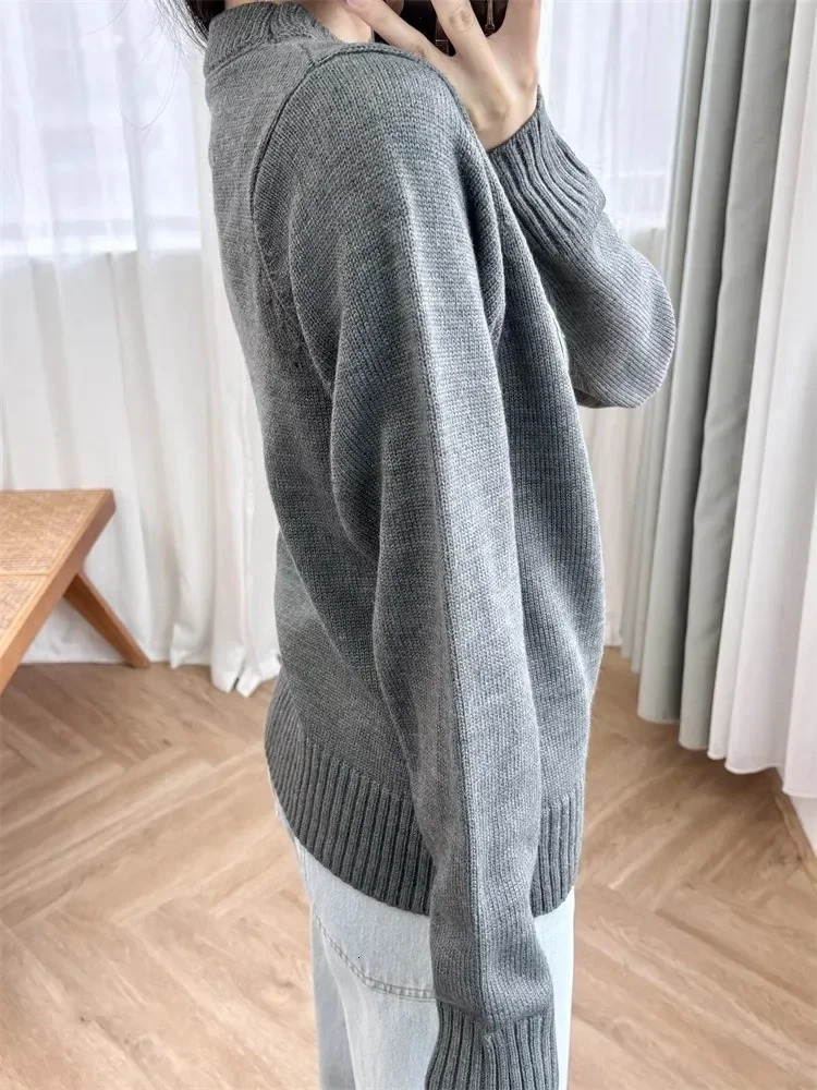 bunny graphic print Oneck sweater women grey wool ribbed edges jumper autumn winter pullover female 241126