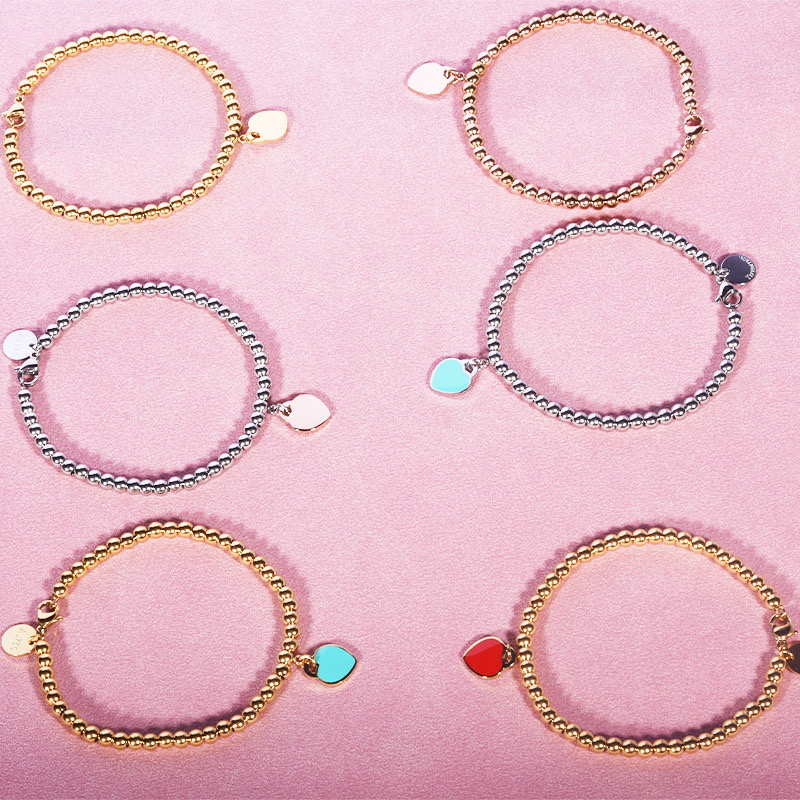 Women's stainless steel bracelet Elegant temperament heart-shaped high-quality jewellery accessories