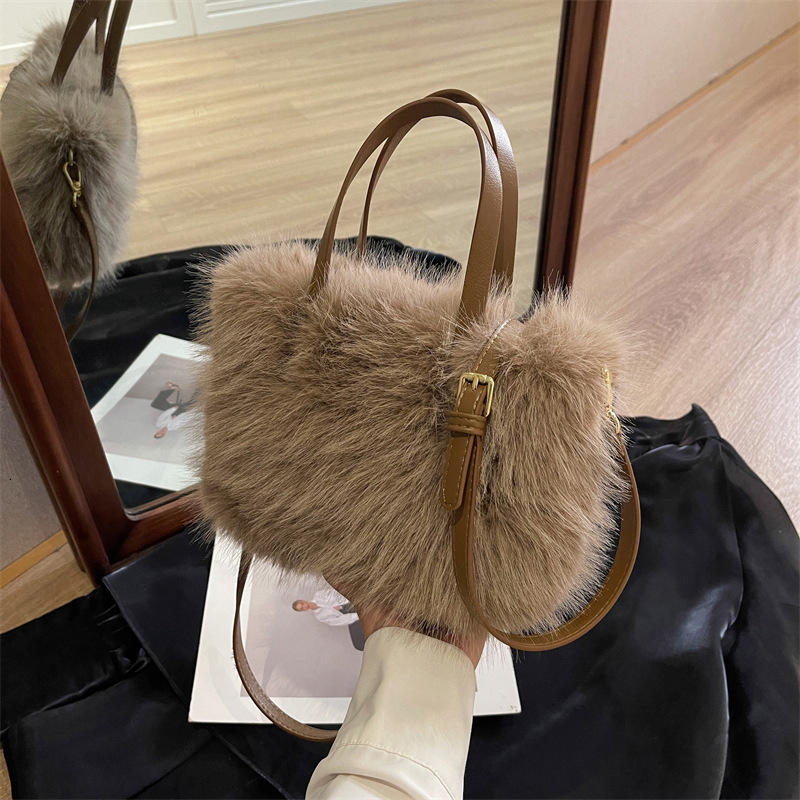 New Artificial Fur Handbag for Women, Bucket Plush Design, Women's Handbag, Soft Winter Designer Shoulder Bag, Bolsa Feminina