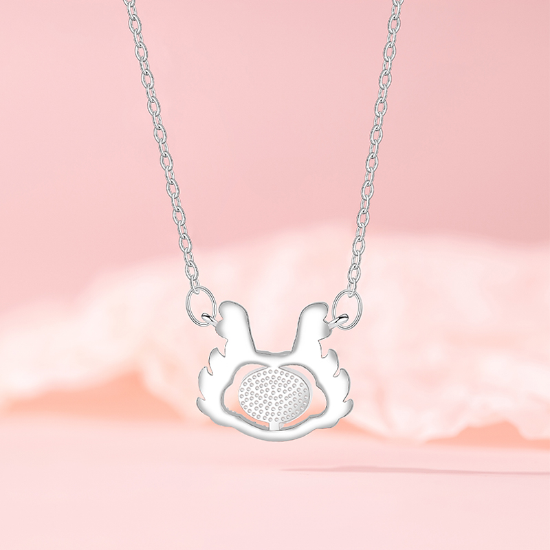Sophisticated Ladies' Dragon Pendant Necklace - Unique Designer Stainless Steel Collar Jewelry
