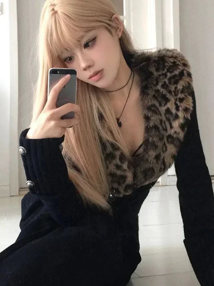 DEEPTOWN Leopard Cardigan Women Japanese Gyaru Vneck Long Sleeve Streetwear Slim Sexy Sweater Y2k Vintage Top Autuam 241112