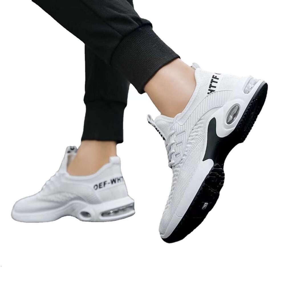 2024 Spring and Autumn New White Flyknit Low cut Front Lace Breathable Lightweight Sports Round Head Men's Shoes