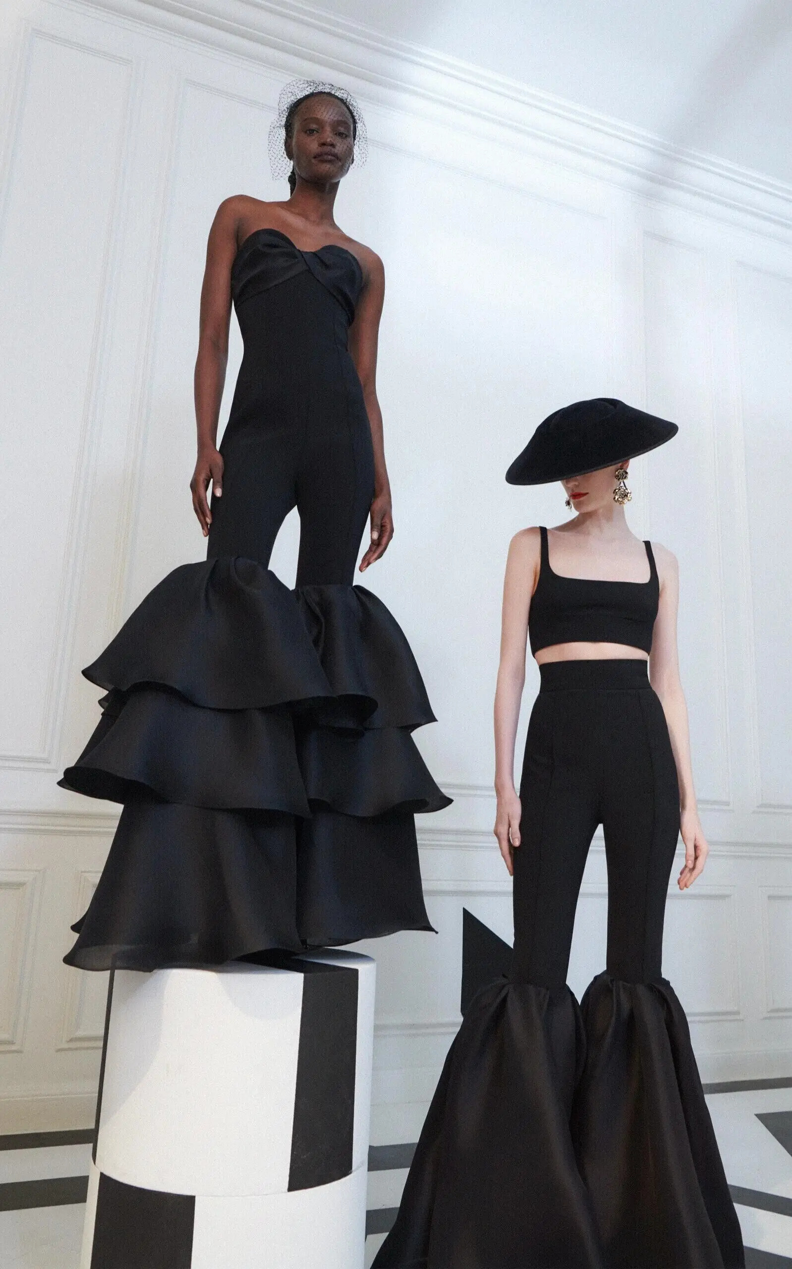 Black strapless long shoulder jumpsuit sexy strapless long sleeved strapless long pants ball knit dress 241126