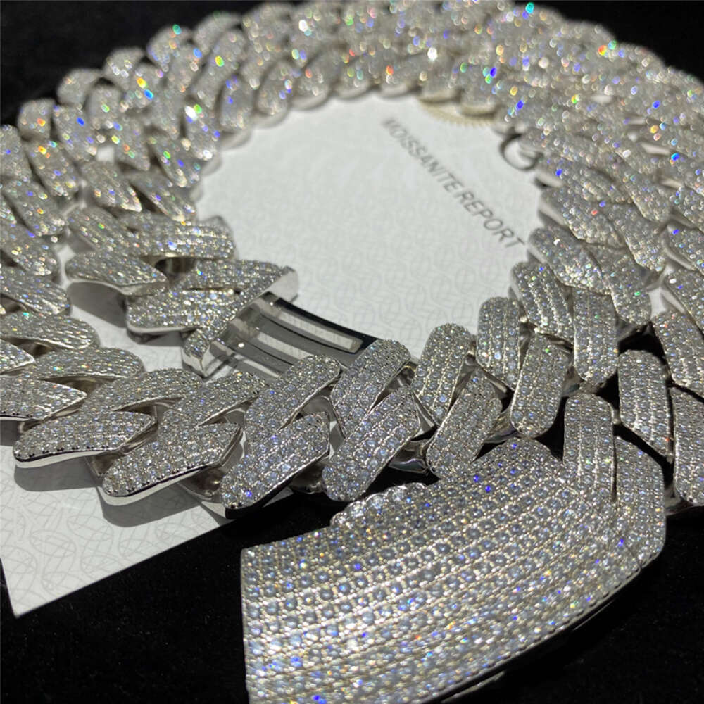 Factory Price Custom Hip Hop Thick 18mm 20mm 22mm Vvs Moissanite Diamond Cuban Link Chain Men 925 Silver Iced Out Cuban Necklace