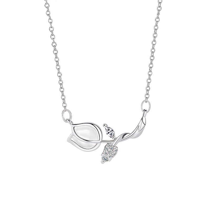 Unique Floral Tulip Charm Necklace for Women - Sleek Stainless Steel Pendant with Trendy Design for Daily Wear