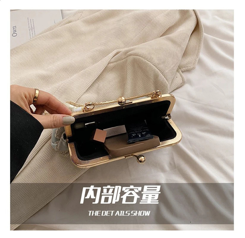 Chinese style womens shoulder bag coin wallet embroidered womens handbag trend 2024 summer womens mobile phone handbag241127bj