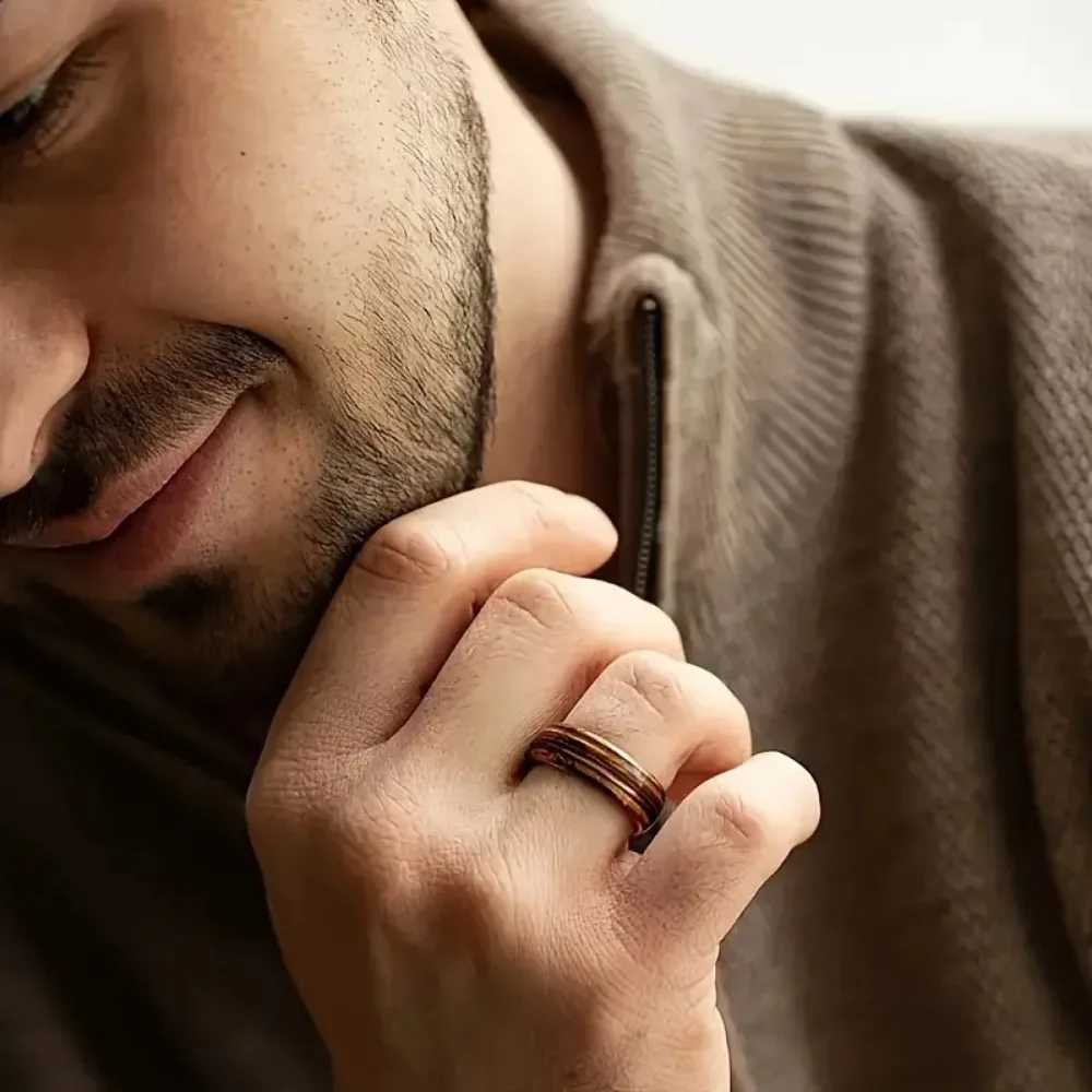 Coffee Color Rose Golden Ring Guitar String Stainl steel Ring Inlaid Whiskey Barrel Wood Grain Ring for Men EngagementXJ241127