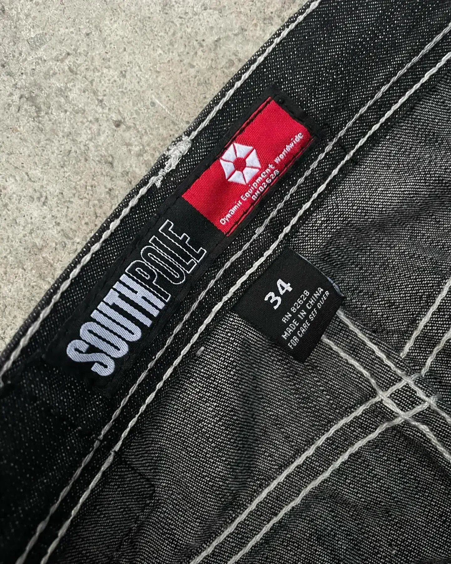 Y2K American Fashion Jeans Vintage Gothic Graphic Embroidery Loose Mens Jeans Harajuku Hip Hop Street Wide Leg Jeans 241126