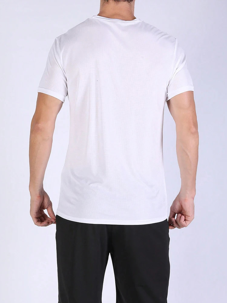 5PCS Mens Solid Color Ultralight Quick Dry Sport TShirt Breathable Lightweight Top For Fitness Training Workout Running Gym 241127
