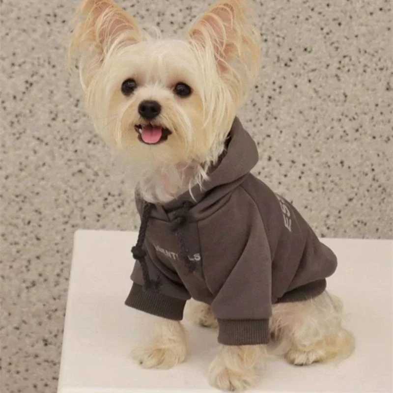 Dog Hoodies Letter Fleece Lined Designer Dog Clothes Puppy Sweatshirt Soft Warm Sweater Clothes for Small Dogs Poodle MalteseXJ241127