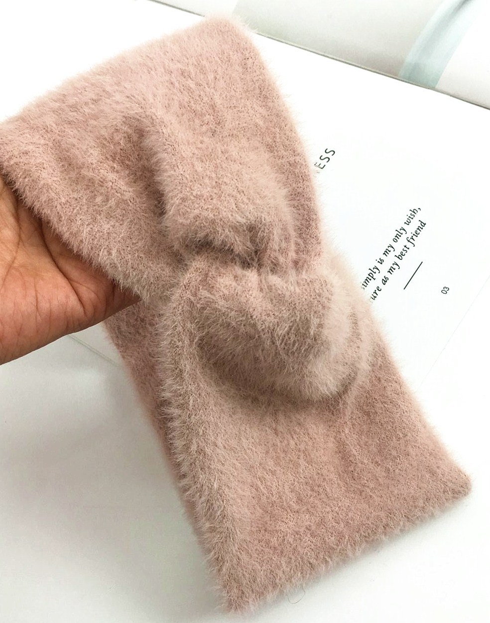 Internet celebrity imitation mink fur headband with cross knitted headband ins new warm woolen headband cover European and American plush headpiece