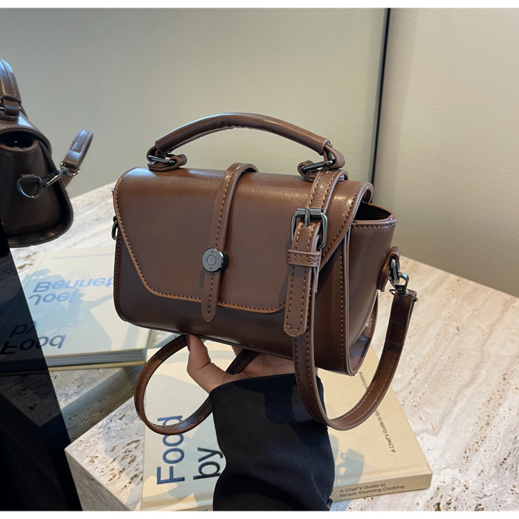Elegant Texture New Women's Popular Fashion Crossbody Handbag Small Square Bag Designer Bags Handbags Women