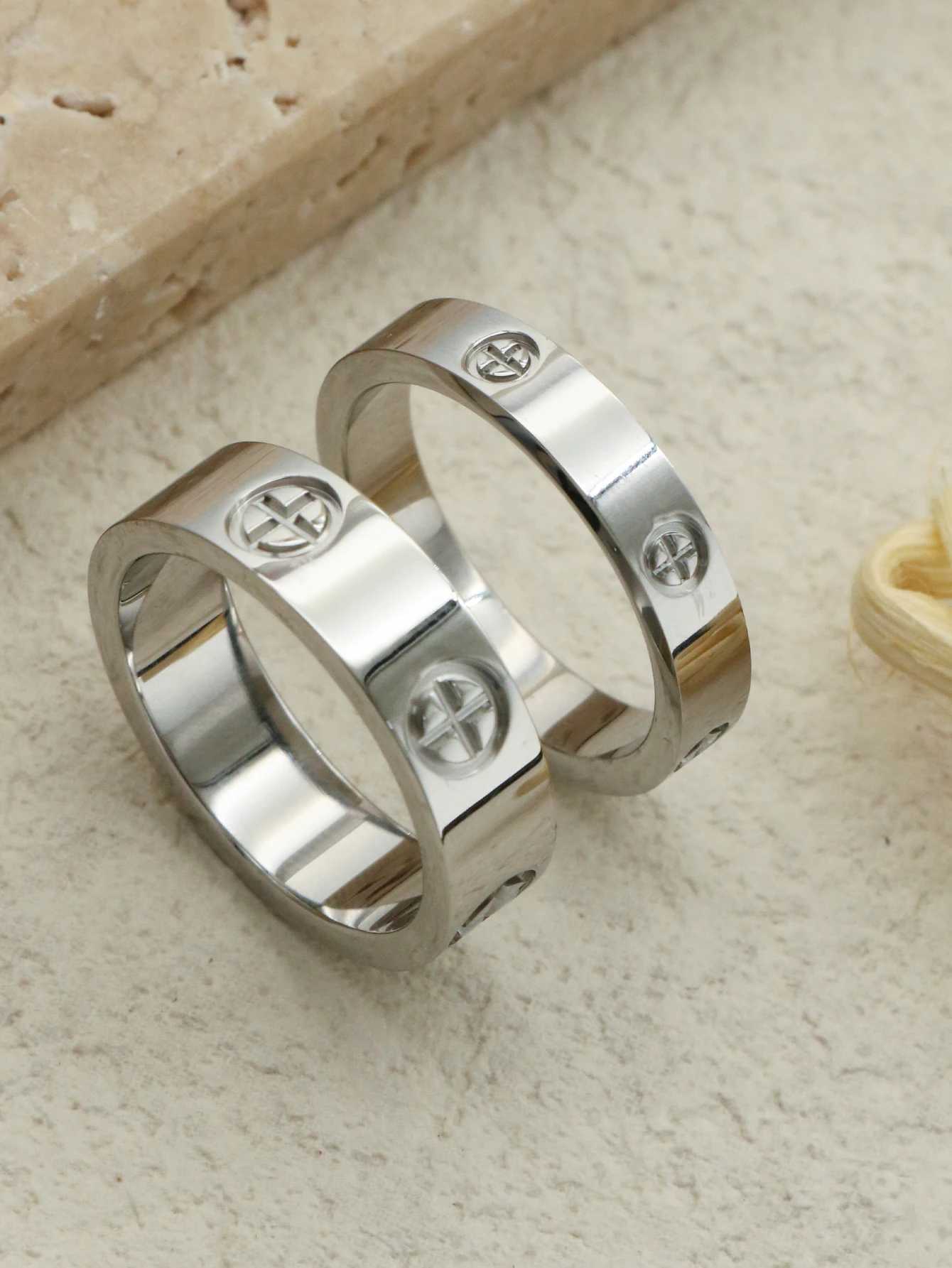 1 Piece Fashion Classic Cross Stainl Steel Rings For Women Men Gold Color Luxury Jewelry Wedding GiftXJ241127
