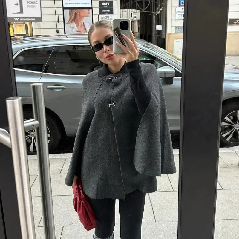 Fashion Long Sleeve Oversized Pleated Jacket Elegant Grey Metal Splicing Knit Cape Coats For Women Lady Chic Streetwear 241126