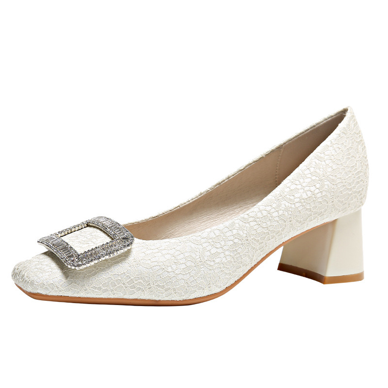 2025 new Women 36f76 wedding shoes Red famous designer chunky pumps pointed toe single footwear bg crystal square buckle atialls woman