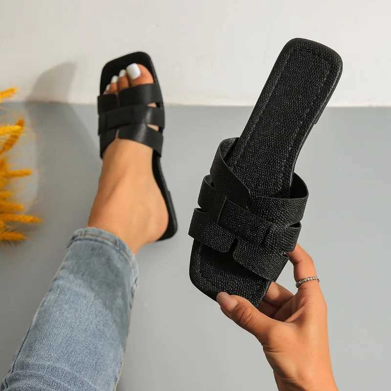 2024 Luxury Summer Slippers Women Flat Outdoor Trend Beach Sandals Female Flip Flops Brand Design Slides Shoes Woman Big Size 43 XJ250610
