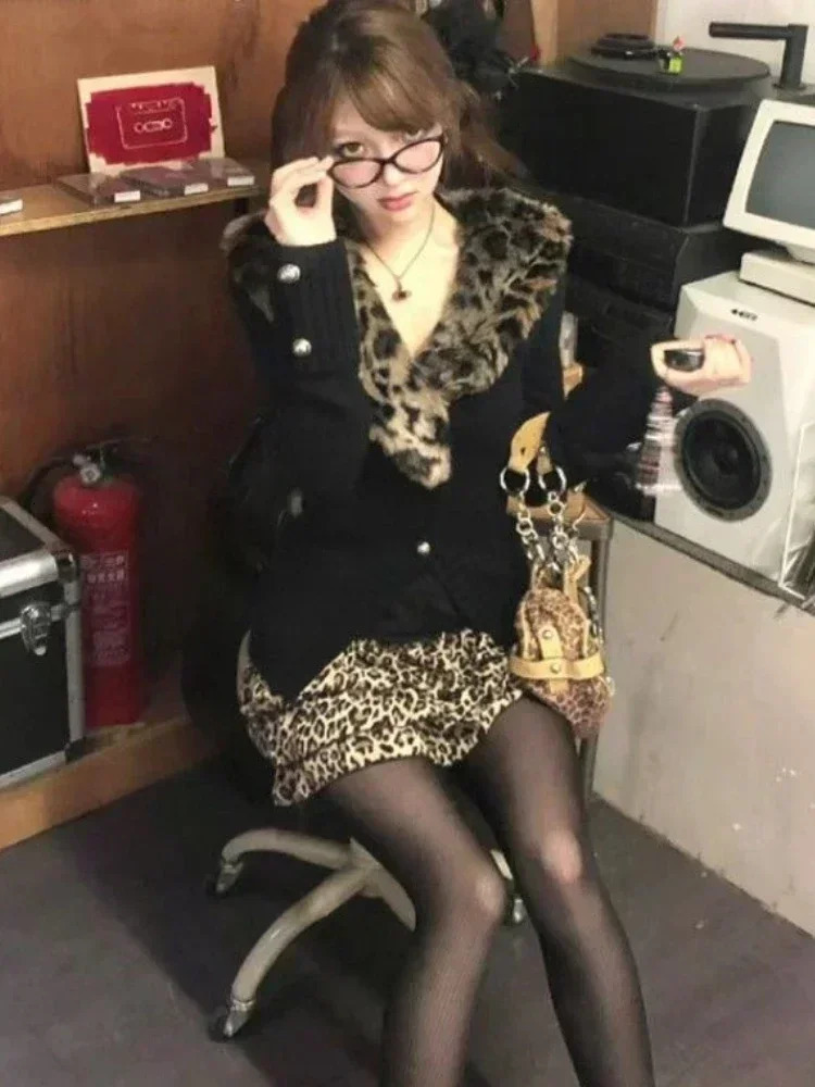DEEPTOWN Leopard Cardigan Women Japanese Gyaru Vneck Long Sleeve Streetwear Slim Sexy Sweater Y2k Vintage Top Autuam 241112
