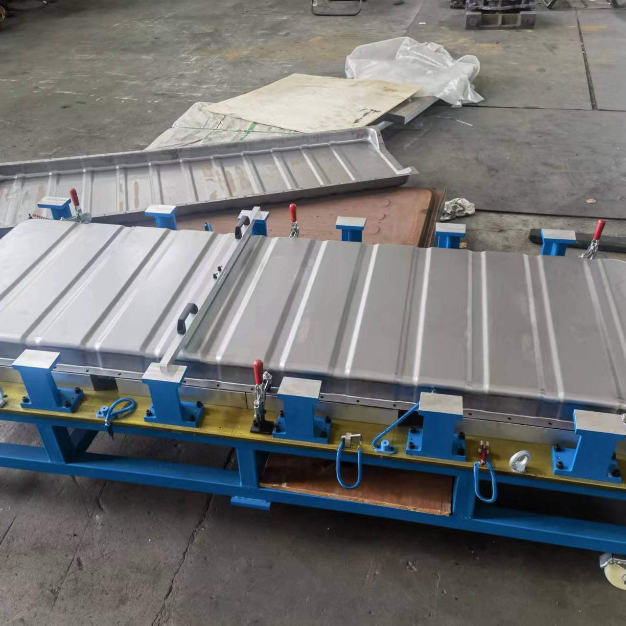 Sleek New Energy Auto Battery Housing Covers for Enhanced Safety & Durability - Customized products