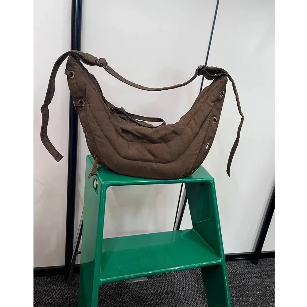 Cotton bedding horizontal bag womens er handbag and wallet cashmere padded shoulder bag half moon 241209