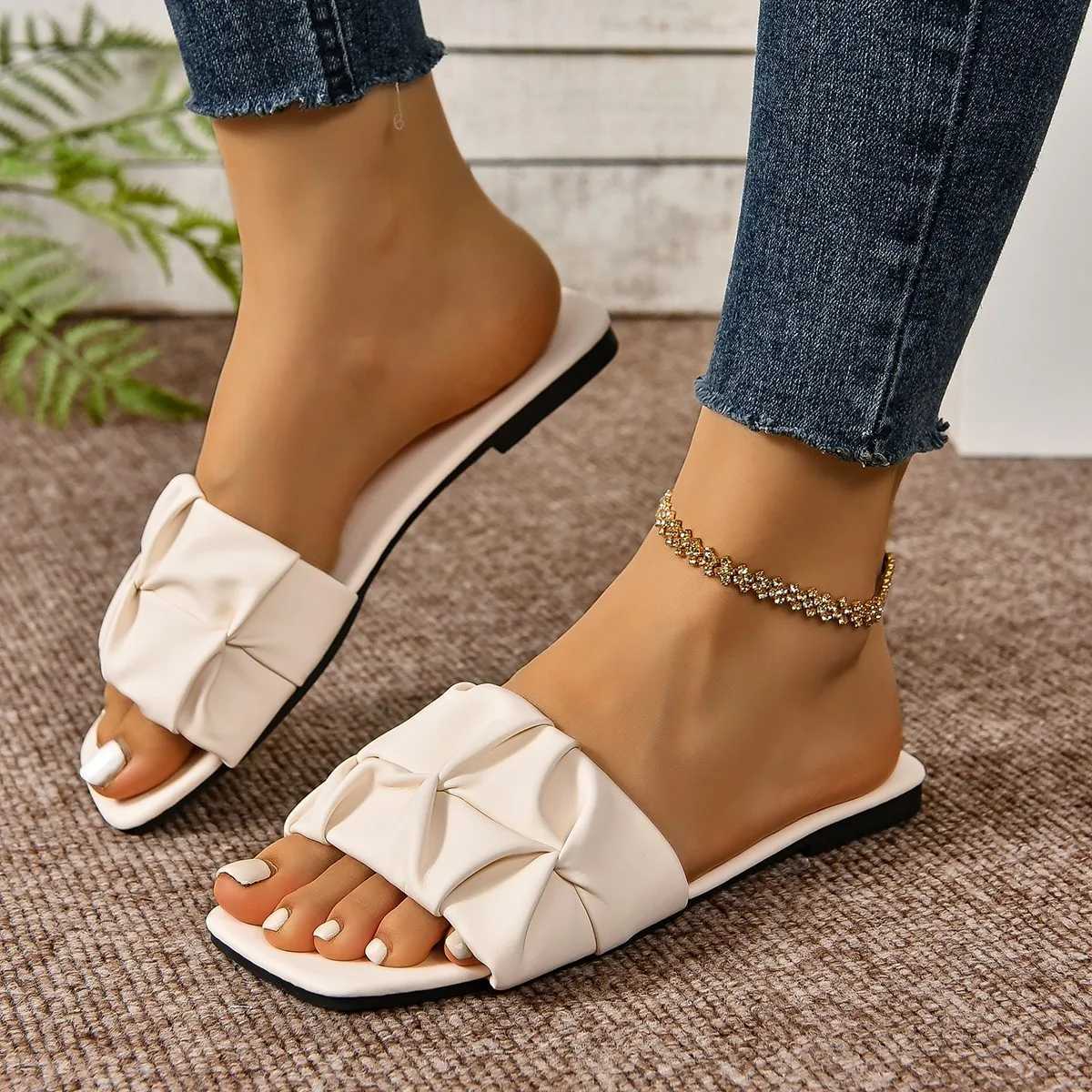 Summer Slippers for Women Flip Flops Flats New Pleated Korean Slippers Women Sandals Green Slip Shoes Plus Size 35-42 XJ250610