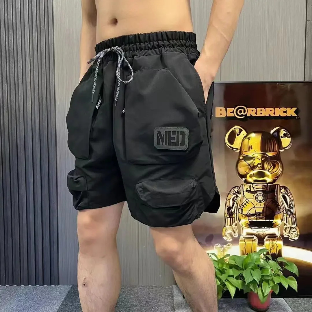 Mens shorts elastic waist black multi pocket mens cargo shorts Harajuku loose casual fashionable and comfortable Y2k 241126