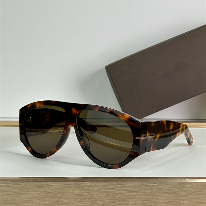 fashion ladies designer sunglasses women 1044 designers men womens popular sun for lady glasses retro vintage frame wide eyewear cat eye UV400 legs