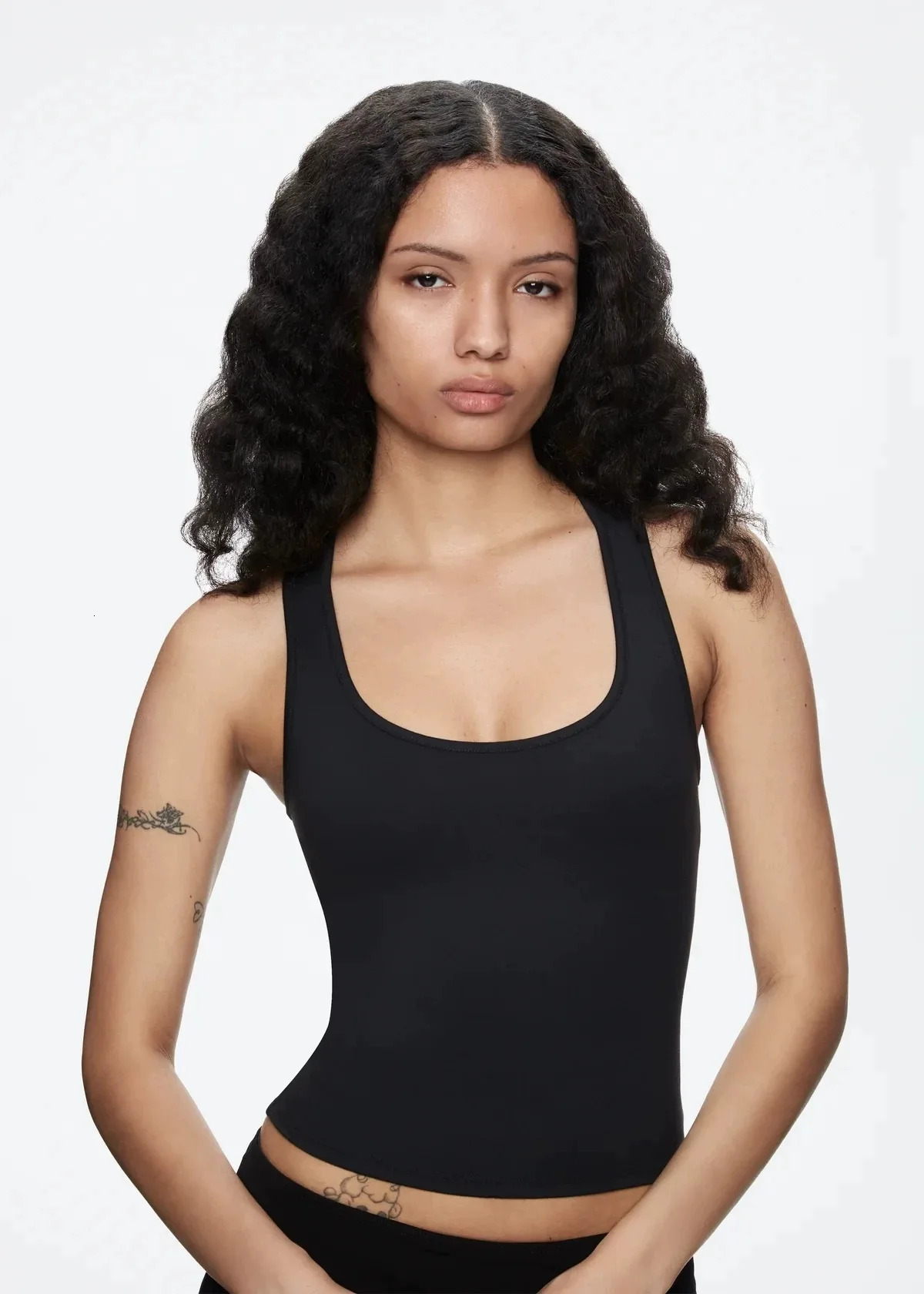 Tank Air Vest Halter Solid Color Black and White Powder Wide Shoulder I-shaped Tank Top Sports Day Wear 241126