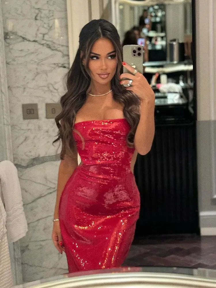 Sexy Sling Backless Silvery Maxi Dress For Women Fashion High Waist Bodycon Sleeveless Robes Female Evening Party Vestidos 241126