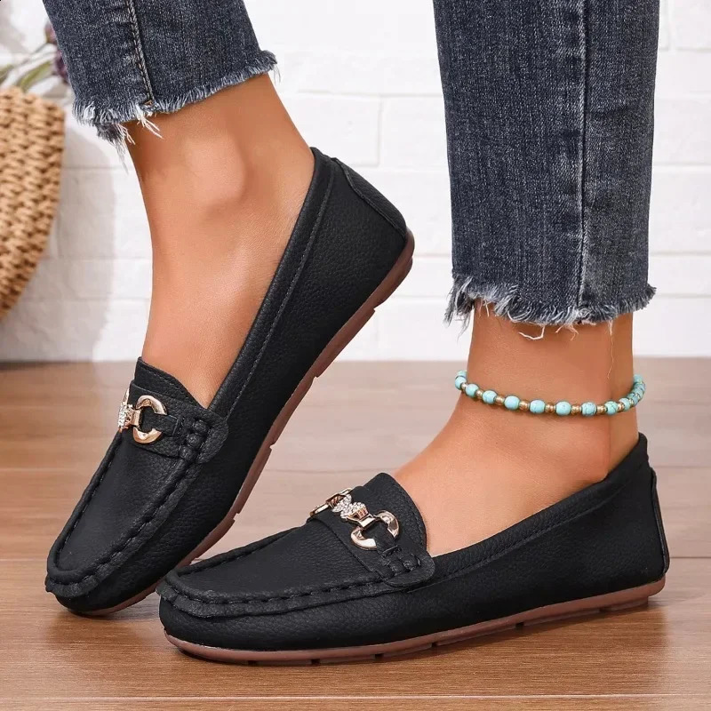 Womens shoes 2024 style sliding in womens apartments autumn round toe solid Solft sole casual flat comfortable Loafers Zapatillas Mujer241127bj