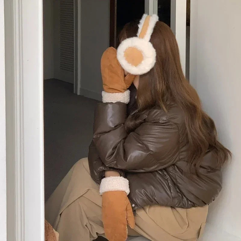 Womens wool earmuffs solid plush warm outdoor skiing bike windproof and cold proof Ffluffy earmuffs womens earmuffs winter 241127