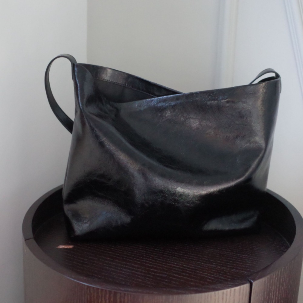 Casual Solid Leather Texture Simple Bucket Korea All-Match Office Large Capacity Crossbody Bags Exposure Dermis Cowhide Shoulder Patent Leather BagVoy