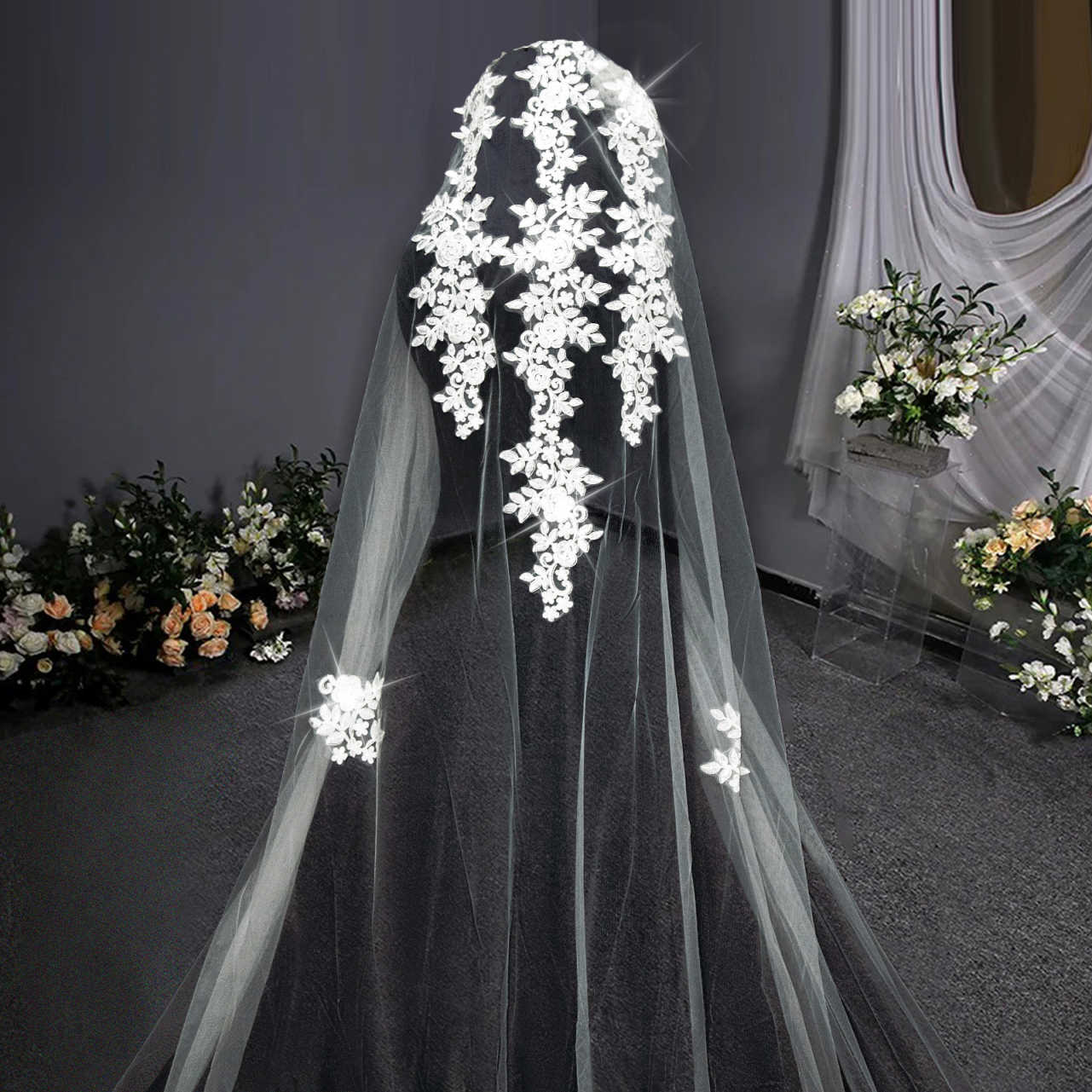 Gorgeous Wedding Veils With Lace Applique Edge Long Cathedral Length Veils One Layer Tulle Custom Made Bridal Veil Bridal Accessories