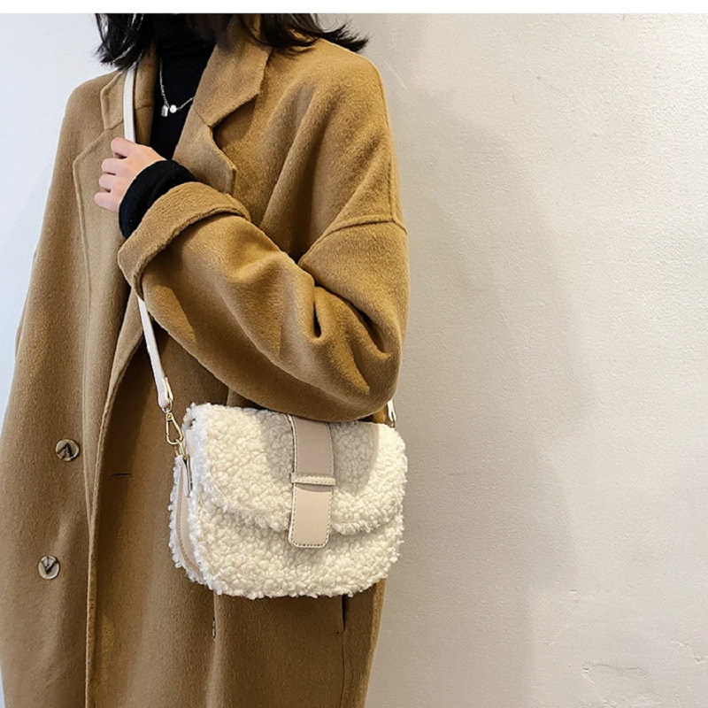 New Winter Messenger Knitted Strap Plush Fur Underarm Shoulder Bag Crossbody Bag Women's Designer Handbag