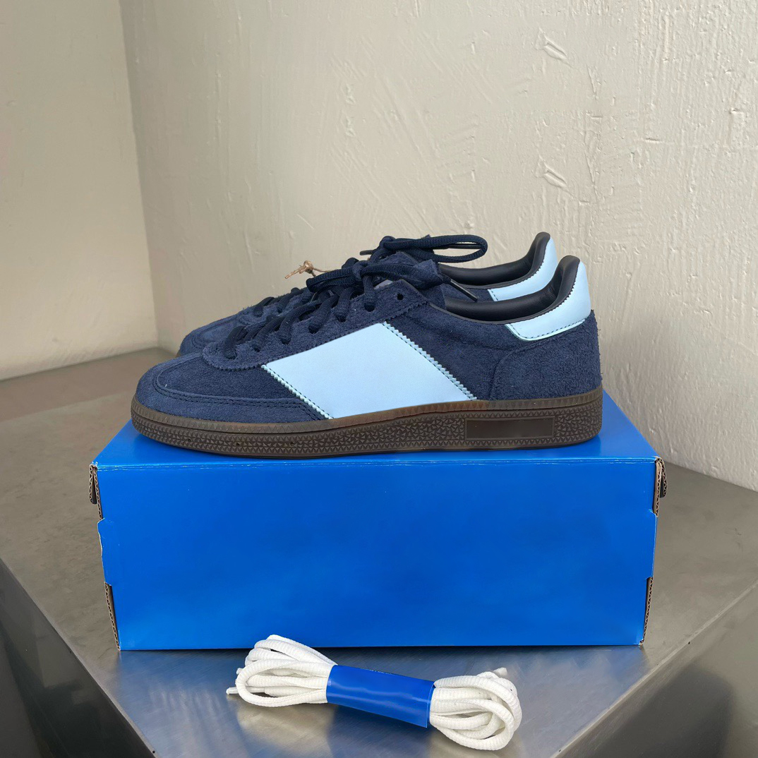 Handball shoes sneakers Indoor bad bunny trainers women men Preloved Red Leopard Cloud White Core black Earth Strata Gum navy Silver Metallic pink #7k