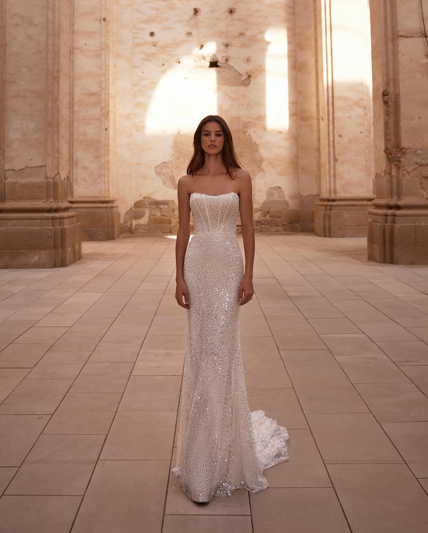 Milla Nova Chart Mermaid Wedding Dress With Cape Pearls Sequins High Neck Wedding Dresses Bridal Gowns Ruched Tulle Sweep Train Designer Robe De Maria