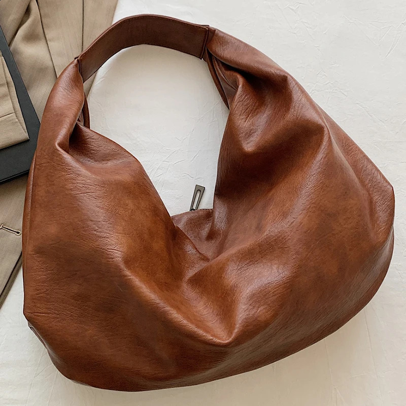 Big brown womens handbag large homeless shopping bag Roomy handbag high-quality soft leather shoulder bag womens travel portable bag241127bj