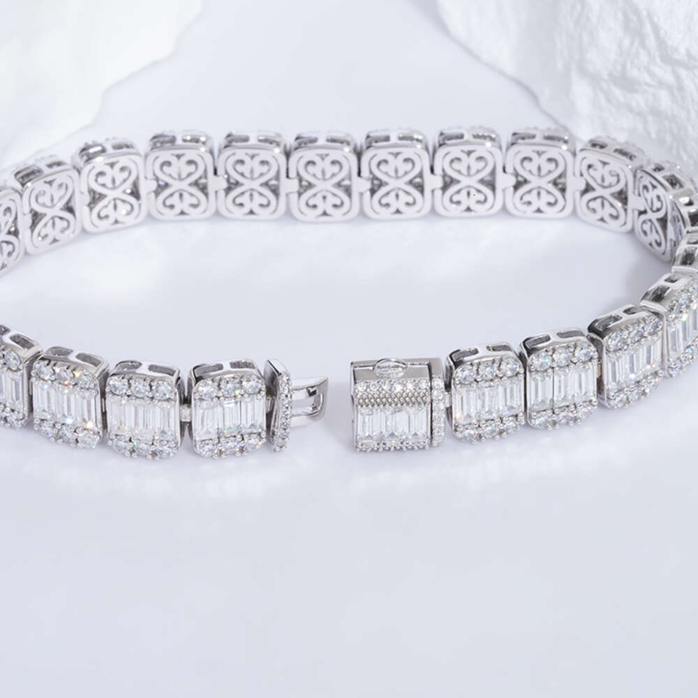 Moissanite Tennis Bracelet New Design Chain with d Color Stone 14k White Gold