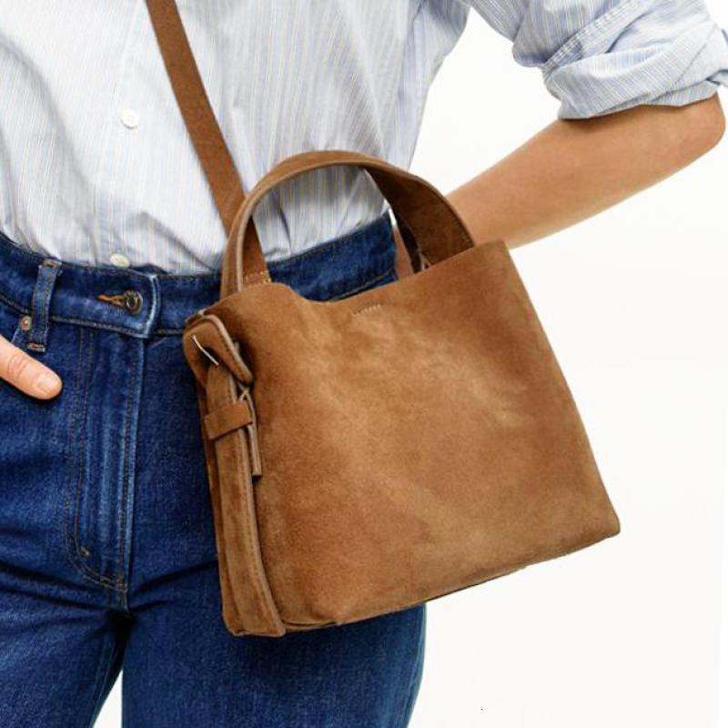 Autumn Winter Fashion Frosted Imitation Suede Single Shoulder Bucket Bag Casual Simple Large Capacity Handbag For Women Microfiber BagVoyage
