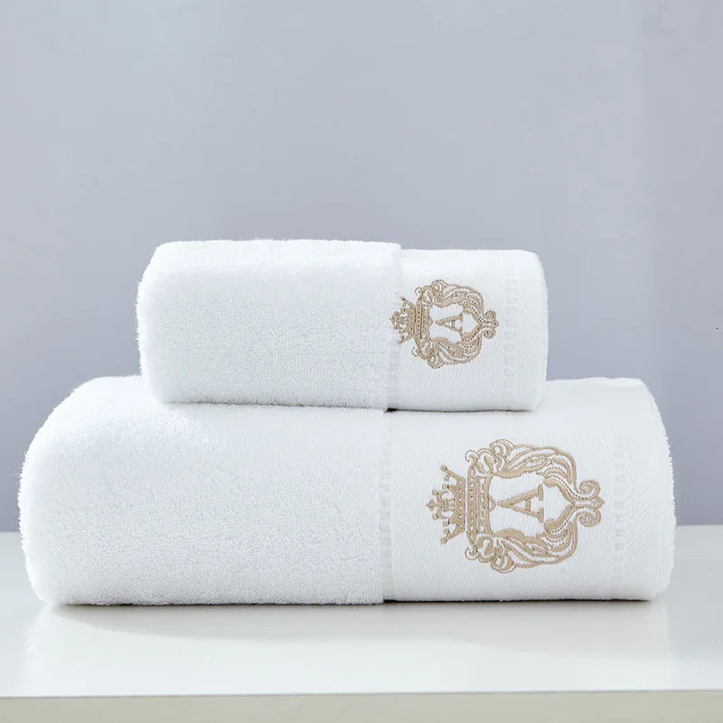 High quality cotton towel set bathroom towel towel set soft bathroom towel handle towel bathroom towel set 241126