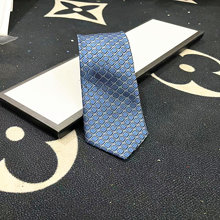 NEW 2024 Men Neck Ties Brand Men Tie100% Silk Jacquard Design Mens Fashion Tie Letter Printed Luxurys Business Neck Tie