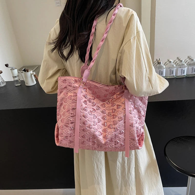 Free Shipping Large Capacity Tote New Fashionable Casual Love Women's Popular Shoulder Bag